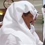 رئيس الدولة يصل الكويت في زيارة أخوية.. وأمير البلاد في مقدمة مستقبليه