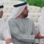 رئيس الدولة يستقبل طاقم طائرة فلاي دبي بحضور محمد بن راشد