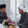 رئيس الدولة يبحث علاقات التعاون مع وزير الدفاع الإندونيسي ويمنحه وسام زايد