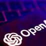 هيئة أميركية تناقش التعاون مع "OpenAI" لتقييم الدواء بالذكاء الاصطناعي