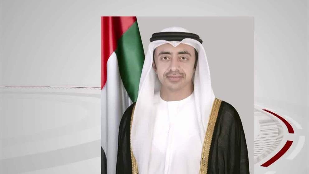 عبدالله بن زايد يبحث هاتفيا مع عدد من وزراء الخارجية مجمل التطورات في المنطقة 