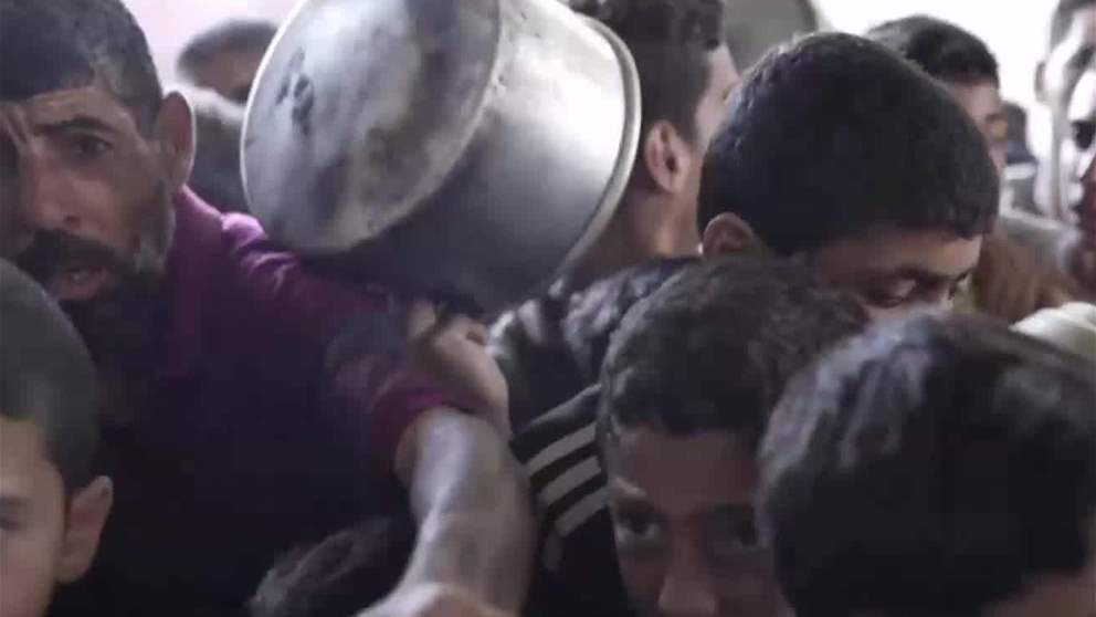 "الفارس الشهم 3" تواصل تقديم الطعام لنازحي غزة