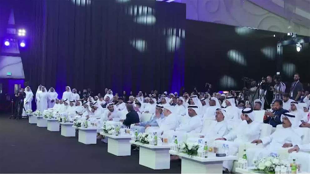 عمار بن حميد يشهد حفل ختام بطولة آسيا لبناء الأجسام بعجمان ويكرم الدول الفائزة