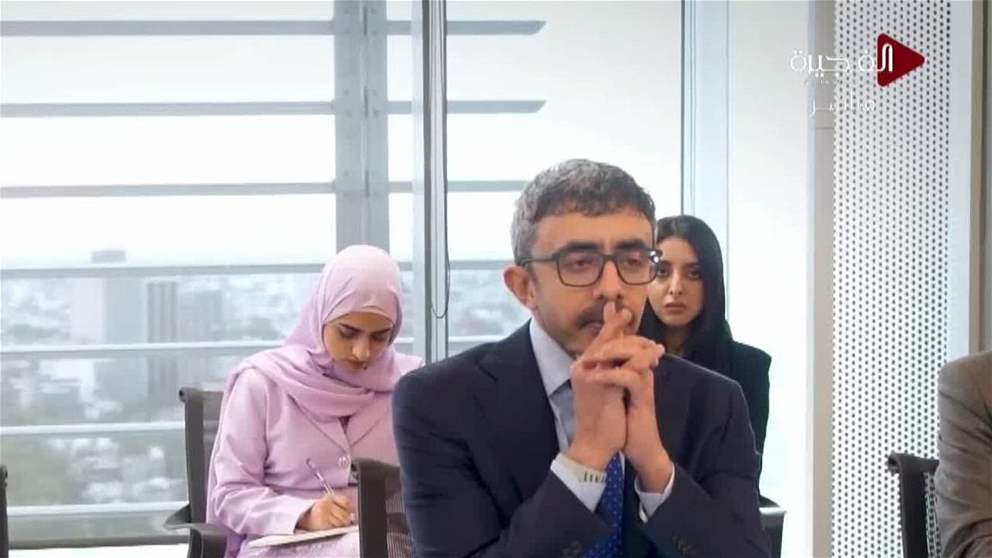 عبدالله بن زايد يلتقي وزيري الاقتصاد والخارجية في مستهل زيارته إلى المكسيك