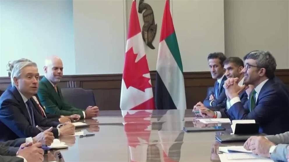 عبدالله بن زايد يلتقي وزير المالية والإيرادات الوطنية الكندي