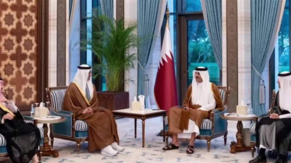 امير قطر يستقبل عبدالله بن زايد والوزراء المشاركين في الاجتماع الاستثنائي للمجلس الوزاري الخليجي