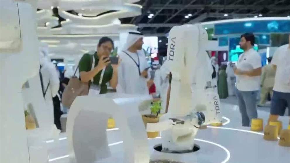 الامارات تنتقل الى شبكات الجيل السادس قبل 2030