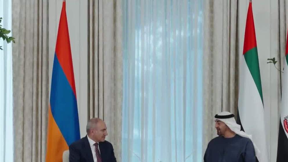 رئيس الدولة ورئيس وزراء أرمينيا يبحثان علاقات التعاون بين البلدين