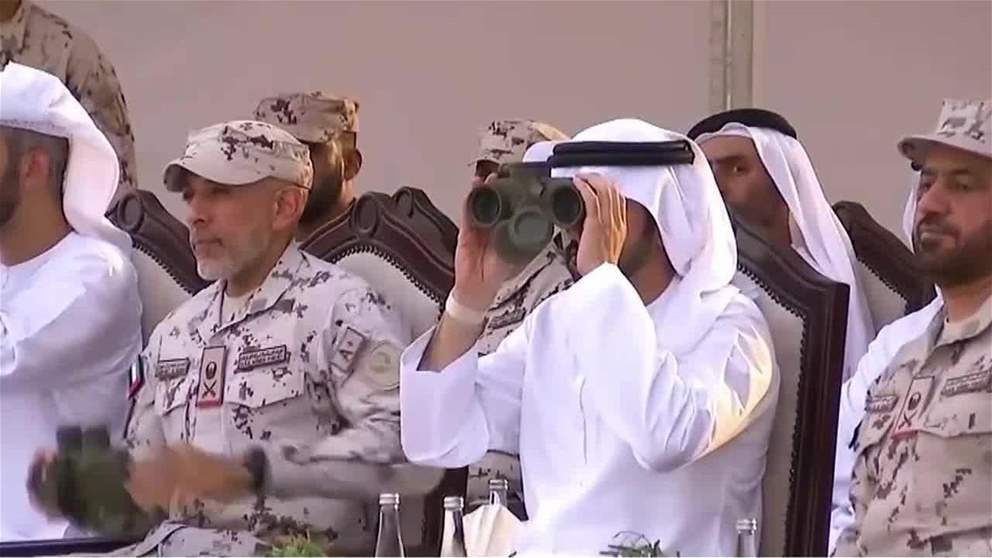 حمدان بن محمد يشهد العروض التخصصية لبرنامج الخدمة الوطنية للعام 2024-2025