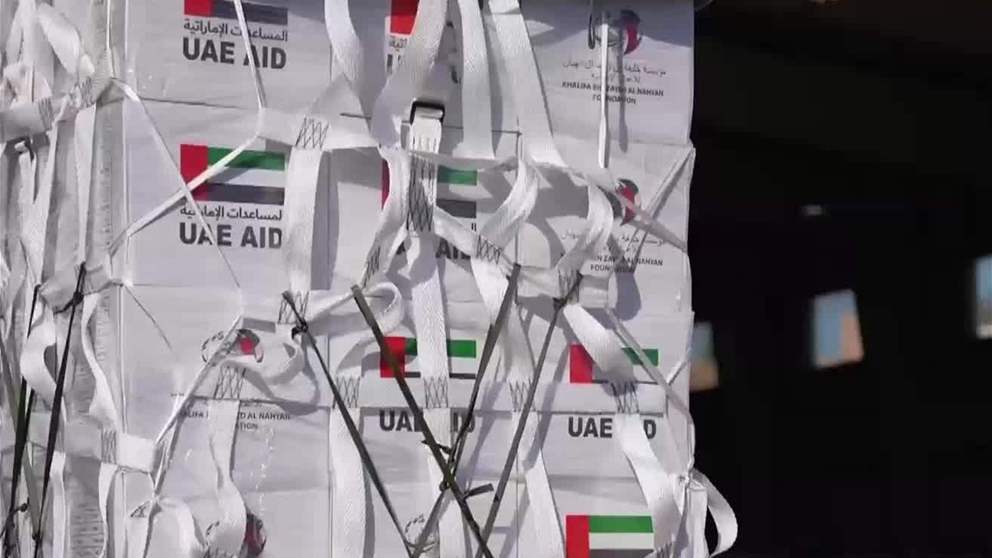 الإمارات تنفذ الإنزال الجوي الـ62 للمساعدات ضمن عملية "طيور الخير" وتُدخل 40 شاحنة غذائية إلى غزة