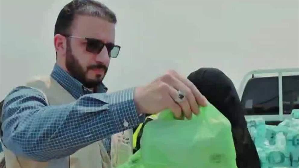 بمناسبة اليوم العالمي للعمل الإنساني هيئة الفجيرة للبيئة توزع وجبات غذائية على عمال النظافة والزراعة