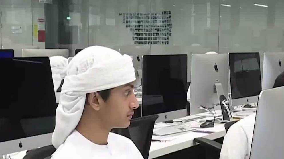 التعليم والذكاء الاصطناعي مساران متلازمان في الامارات