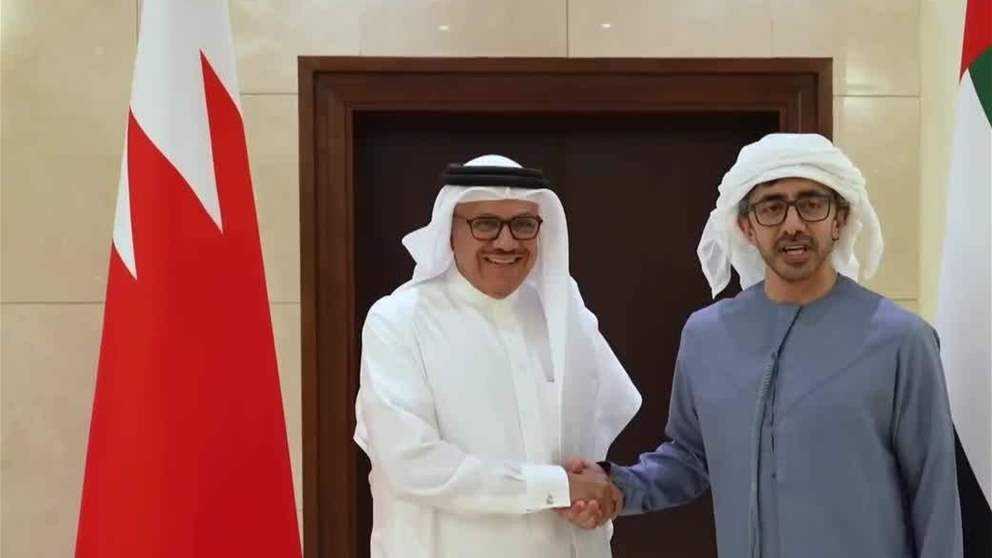 عبدالله بن زايد يستقبل وزير خارجية البحرين ويبحثان العلاقات الأخوية بين البلدين