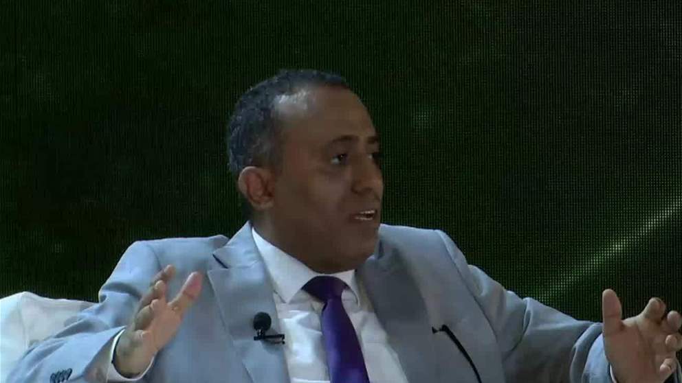 شهد مهرجان البدر تنظيم جلسة حوارية بعنوان "قبضة من أثر الرسول (ص)" بمشاركة الفائزين في منحة البدر