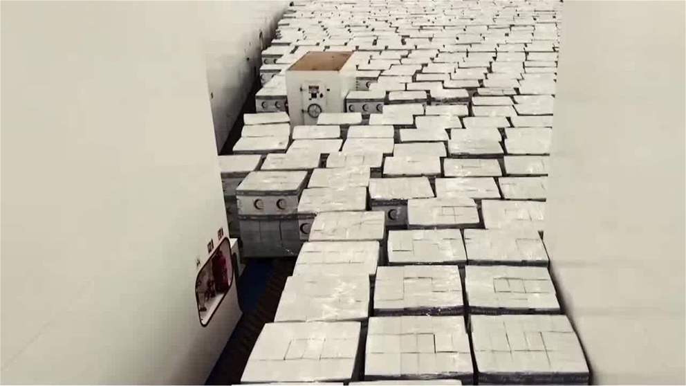 ضمن عملية الفارس الشهم 3.. سفينة حمدان الإنسانية تصل إلى ميناء العريش دعما للشعب الفلسطيني