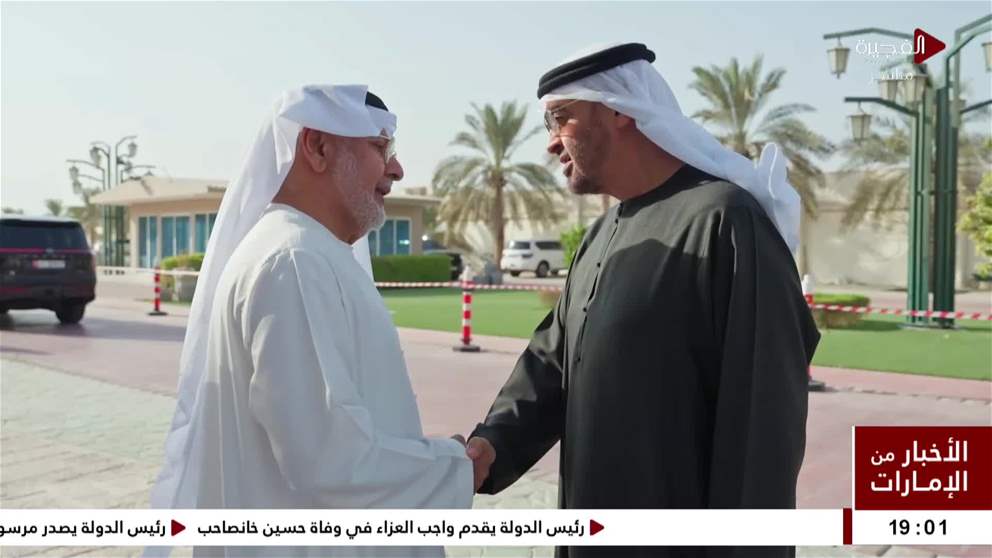 رئيس الدولة يقدم واجب العزاء في وفاة حسين خانصاب