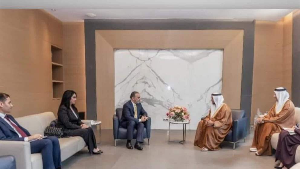 عبدالله ال حامد يلتقي رئيس هيئة الاعلام والاتصالات العراقي خلال الملتقى الاعلامي العربي في بيروت