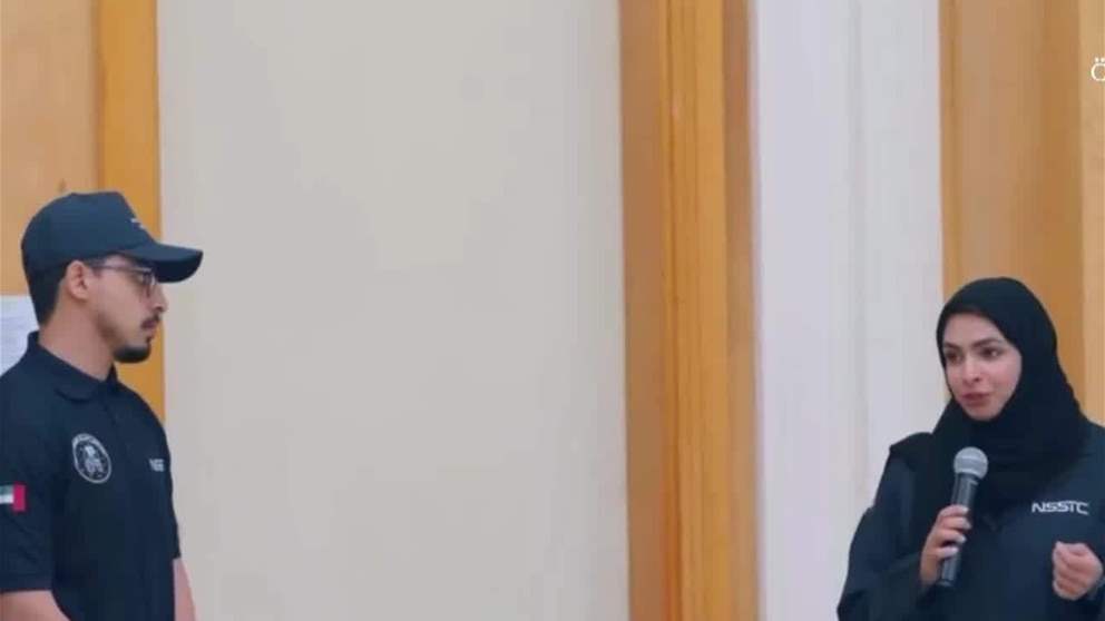 30 مهندساً إماراتياً يقودون مهمة القمر الاصطناعي العربي"813"