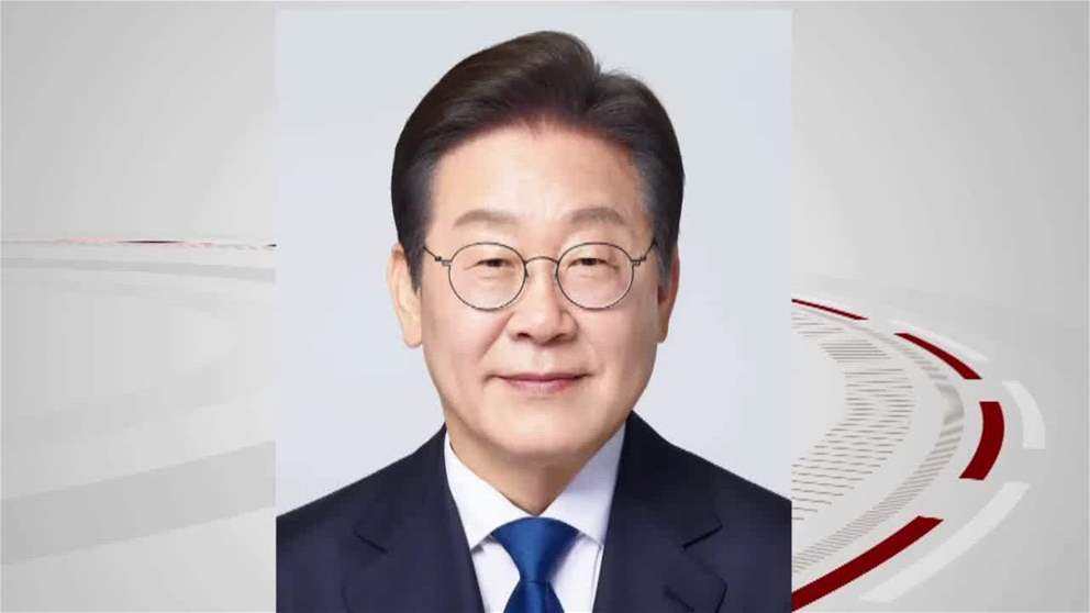 الرئيس الكوري يصل الإمارات في زيارة دولة