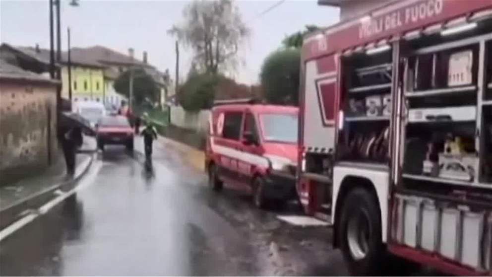 فيضانات وانهيار أرضي تجتاح شمال إيطاليا وفرق الإنقاذ تبحث عن المفقودين