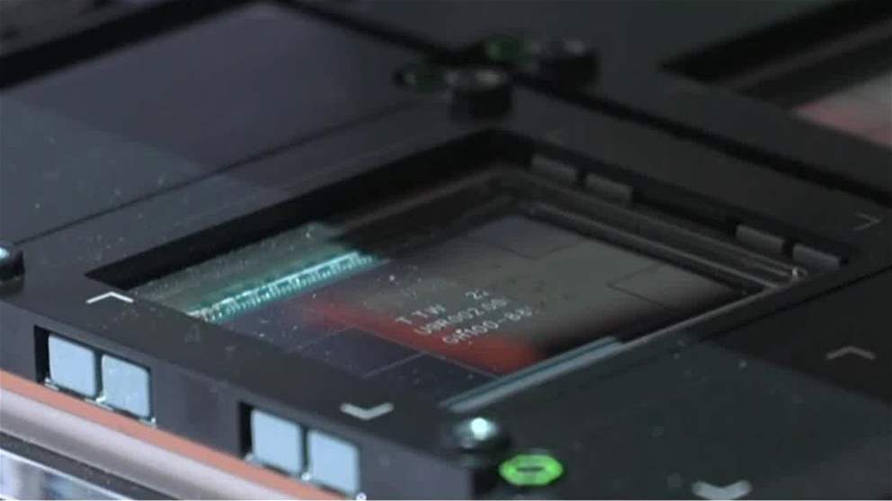 إنفيديا تتوقع 65 مليار دولار إيرادات في الربع الأخير