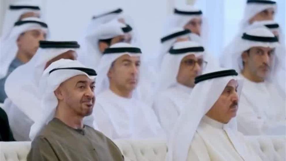 رئيس الدولة يشهد جلسة حول "الذكاء الاصطناعي" عقدت في قصر البحر بمشاركة عدد من الوزراء والمسؤولين