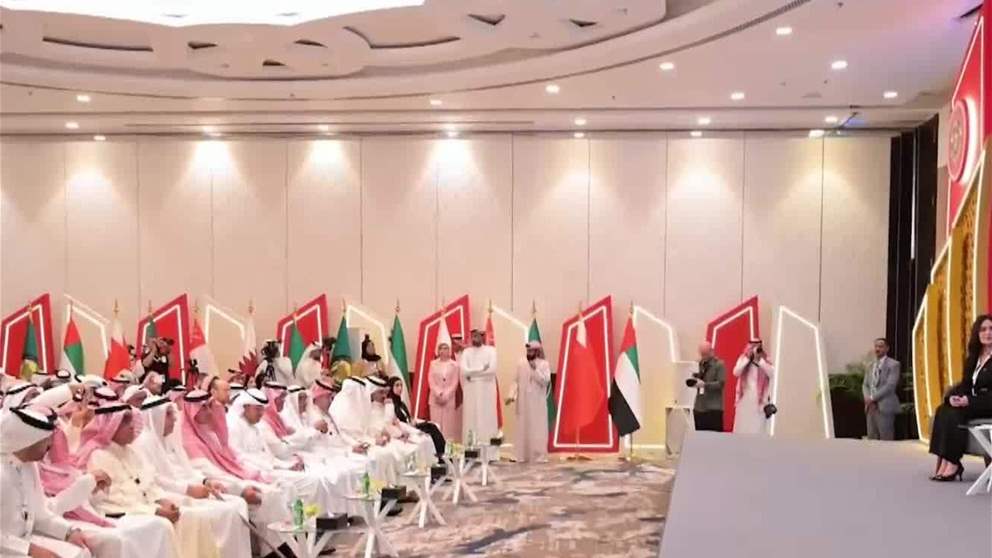 أخبار اقليمية ودولية | أمين عام مجلس التعاون: إستراتيجية خليجية للذكاء الاصطناعي خلال ديسمبر الحالي