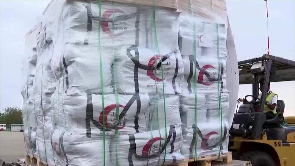 الإمارات ترسل طائرة المساعدات السابعة لدعم المتضررين من فيضانات سيريلانكا