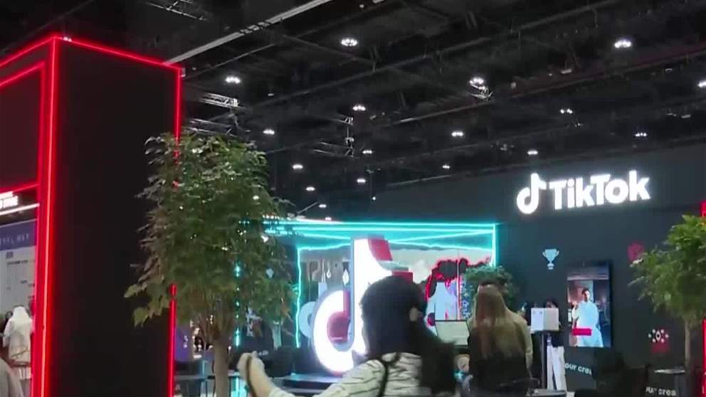 قمة بريدج 2025 تواصل فعالياتها لليوم الثاني في أبوظبي بحضور عالمي