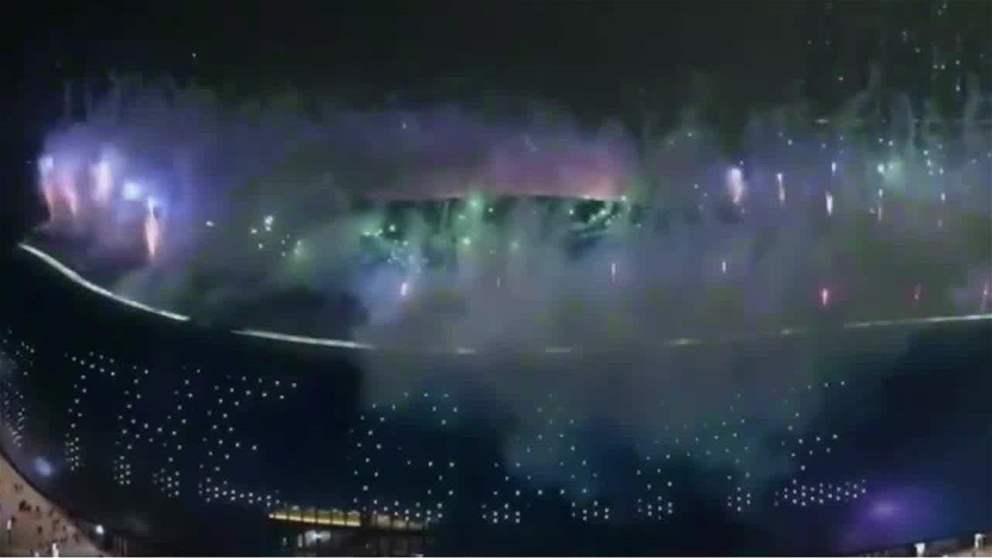 من الالعاب الوطنية الى رقصة التنين الناري كيف تستعرض هونغ كونغ الثقافة والرياضة والتراث