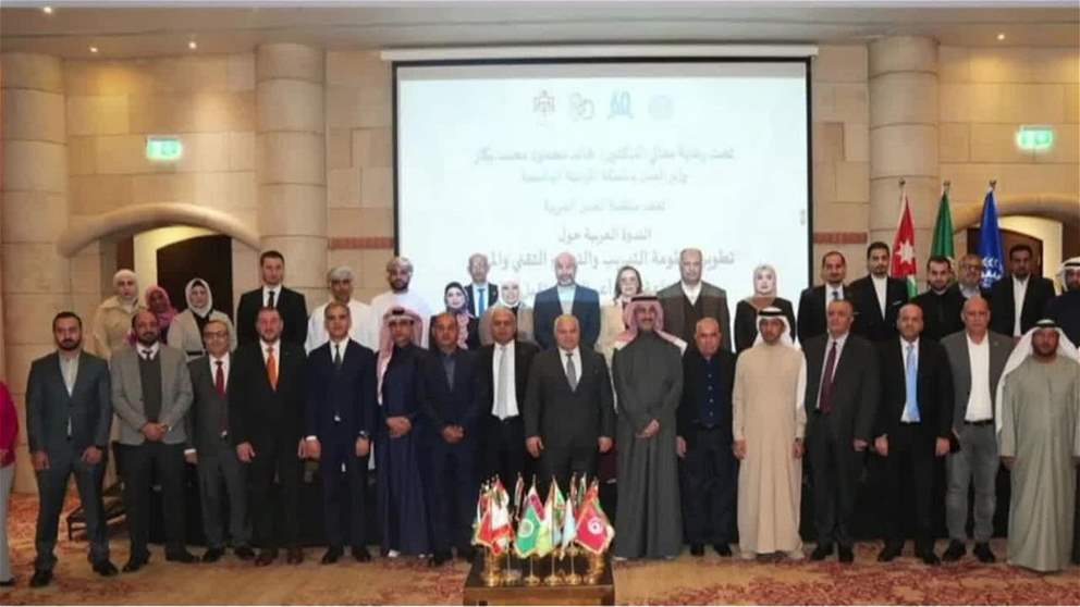 "غرفة الفجيرة" تستعرض تجربتها في تمكين ريادة الأعمال امام ندوة "العمل العربية" بعمان