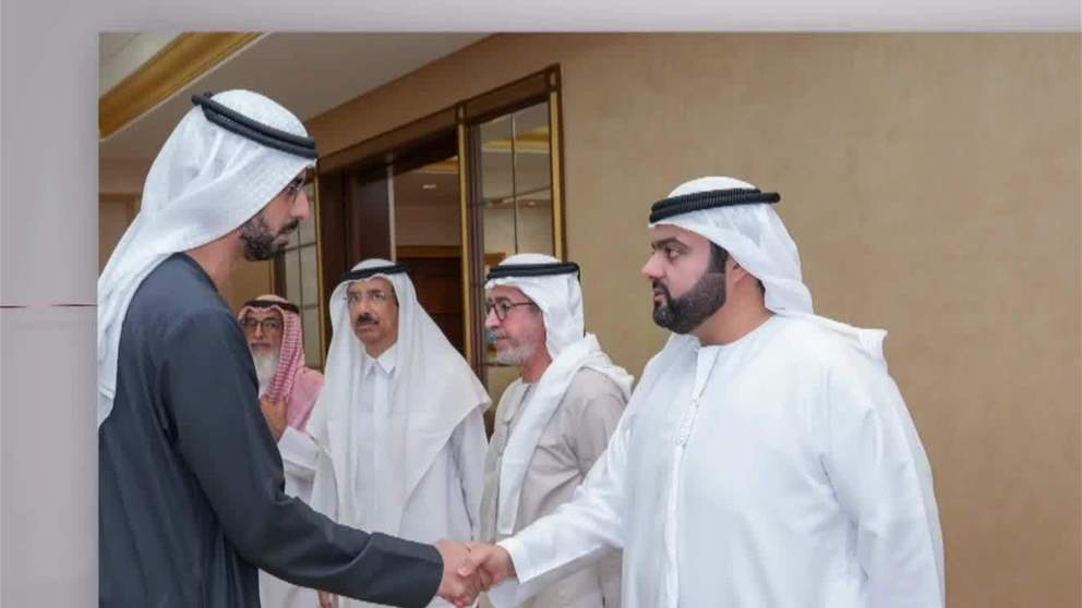 محمد الشرقي يقدم واجب العزاء في وفاة الشيخ محمد بن عبيد بن ثاني ال مكتوم