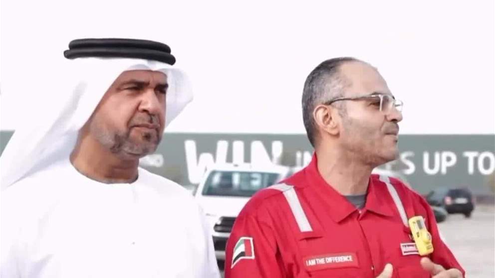 "الفجيرة للبيئة" و"أدنوك للإمداد والخدمات" ينظمان حملة لتنظيف شاطئ الفجيرة