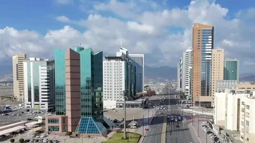 الفجيرة تفيض بالحياة والجمال مع هطول أمطار الخير