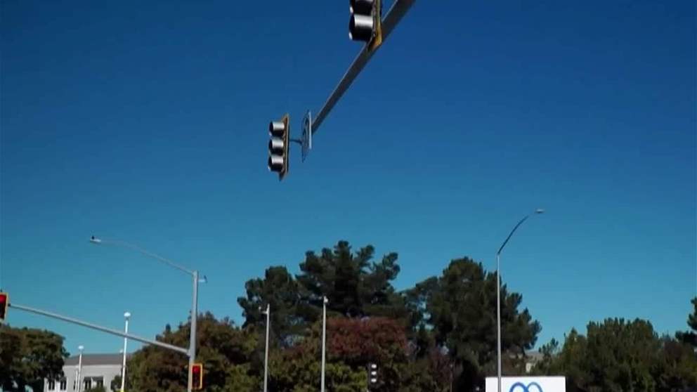 ميتا امام القضاء بسبب واتساب .. دعوى تشكك في وعود التشفير والخصوصية