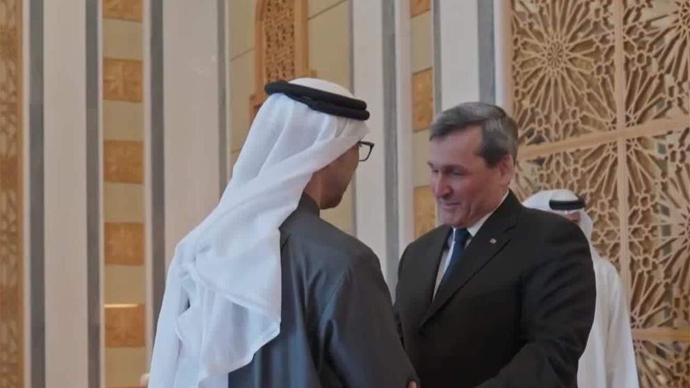 منصور بن زايد يستقبل نائب رئيس مجلس الوزراء وزير الخارجية التركمانستاني