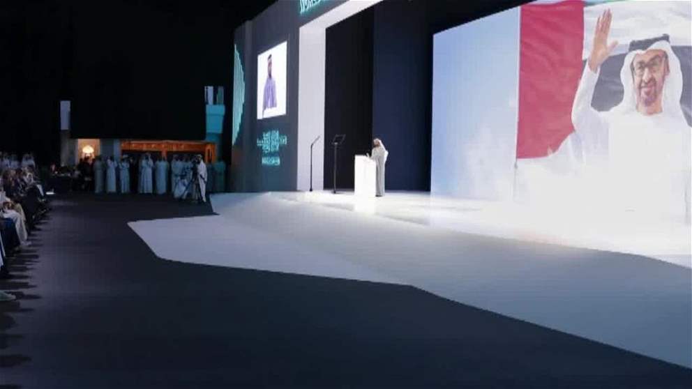 محمد بن راشد يشهد جلسة رئيسية لسيف بن زايد في القمة العالمية للحكومات