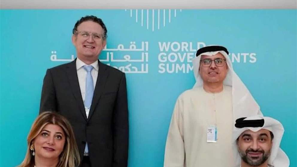 تعاون بين وزارة التعليم العالي والبحث العلمي و"مايكروسوفت"