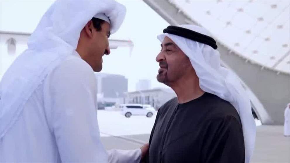 رئيس الدولة في مقدمة مستقبليه.. أمير قطر يصل الإمارات في زيارة أخوية