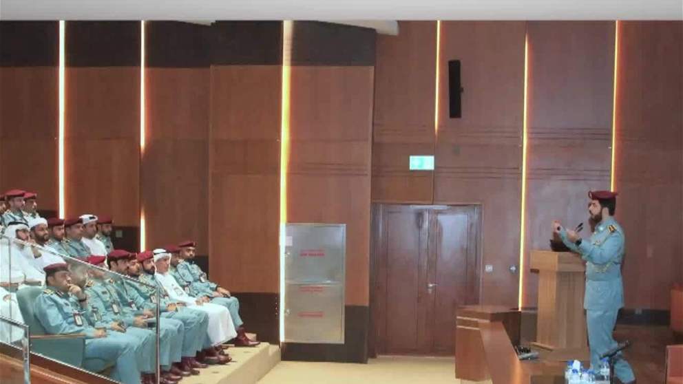 القضاء الشرطي بالتنسيق مع شرطة الفجيرة ينظّم محاضرة توعوية لتعزيز الالتزام باللوائح والتعليمات الشرطية