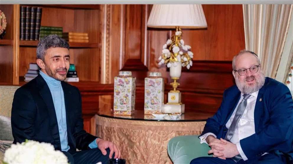 عبدالله بن زايد يلتقي المبعوث الأمريكي لمراقبة ومكافحة معاداة السامية