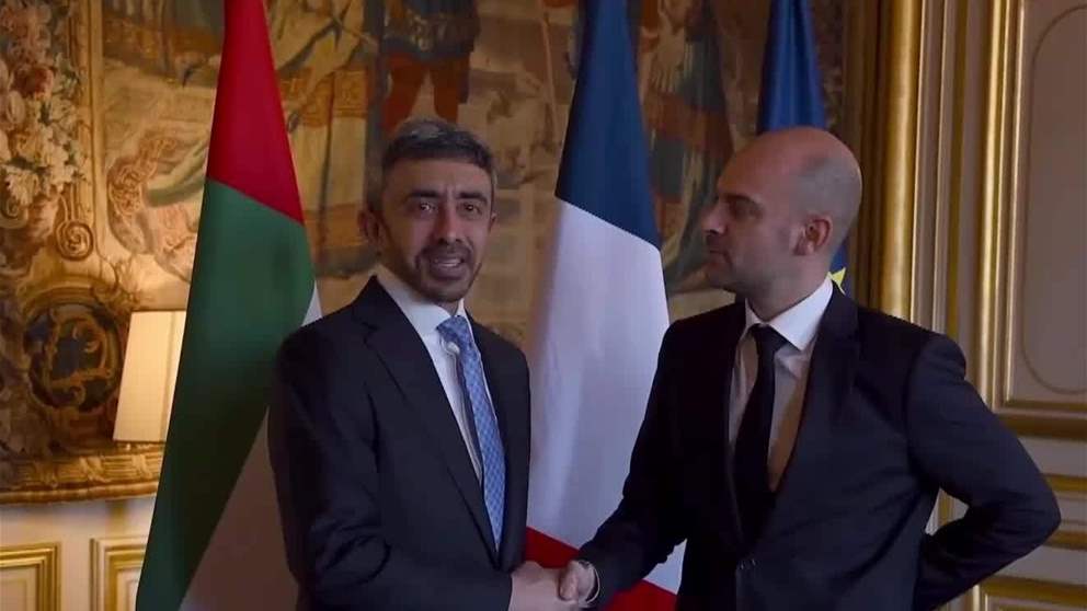 عبدالله بن زايد يلتقي وزير خارجية فرنسا في باريس