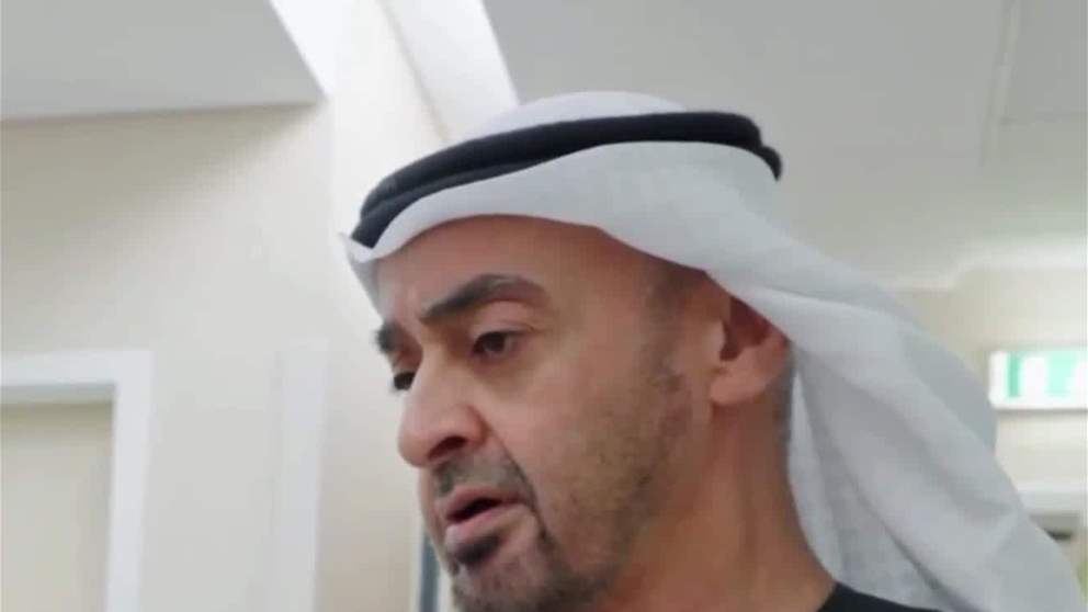 رئيس الدولة يطمئن على أحوال المصابين وسير علاجهم والرعاية اللازمة لهم