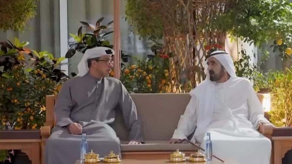 محمد بن راشد يلتقي منصور بن زايد ويبحث معه سبل تعزيز مسيرة التنمية الشاملة في دولة الامارات
