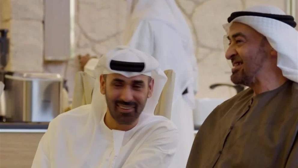 رئيس الدولة يزور حمد سعيد البلوشي