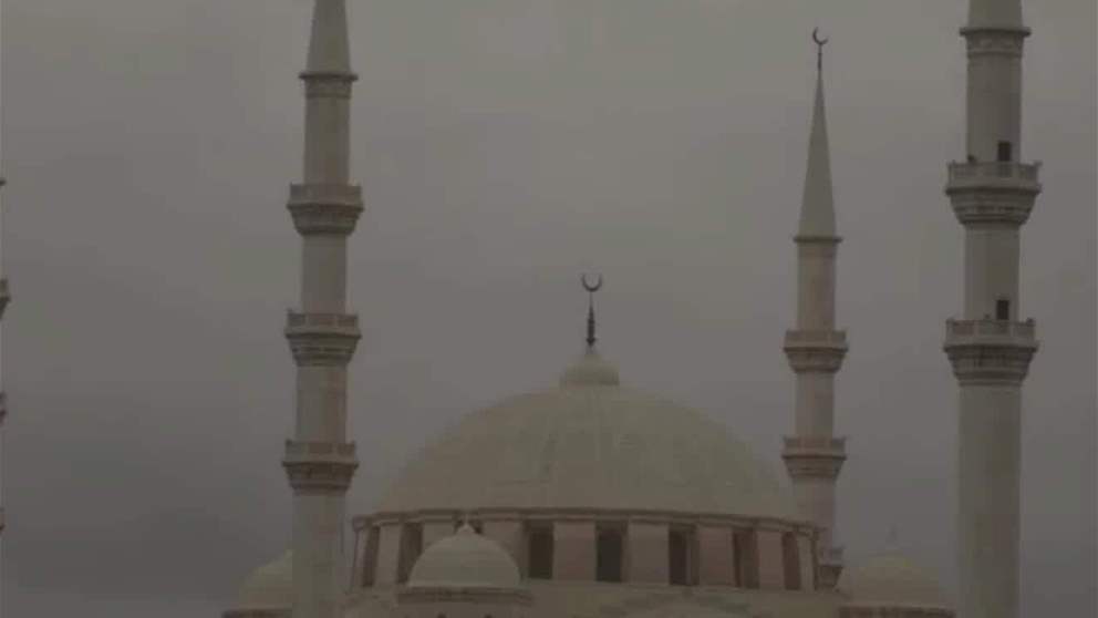 المكتب الإعلامي لحكومة الفجيرة: جميع الطرقات في الإمارة تشهد حركة مرورية انسيابية ولا توجد إغلاقات