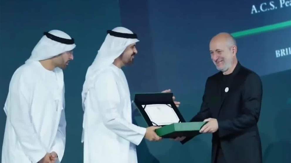 جائزة الشيخ زايد للكتاب .. منصة عالمية لدعم الثقافة والمعرفة