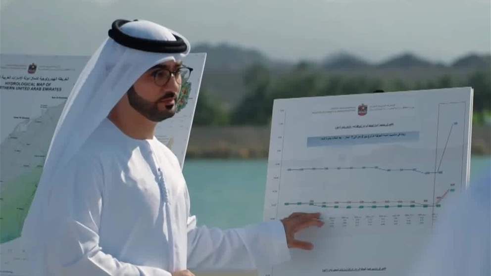 سهيل المزروعي يطلع على كفاءة السدود بعد "منخفض العزم" ويؤكد دورها في الأمن المائي