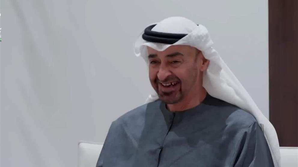 رئيس الدولة ومحمد بن راشد: الإمارات نجحت في مواجهة الأزمة بترابط شعبها وكفاءة مؤسساتها
