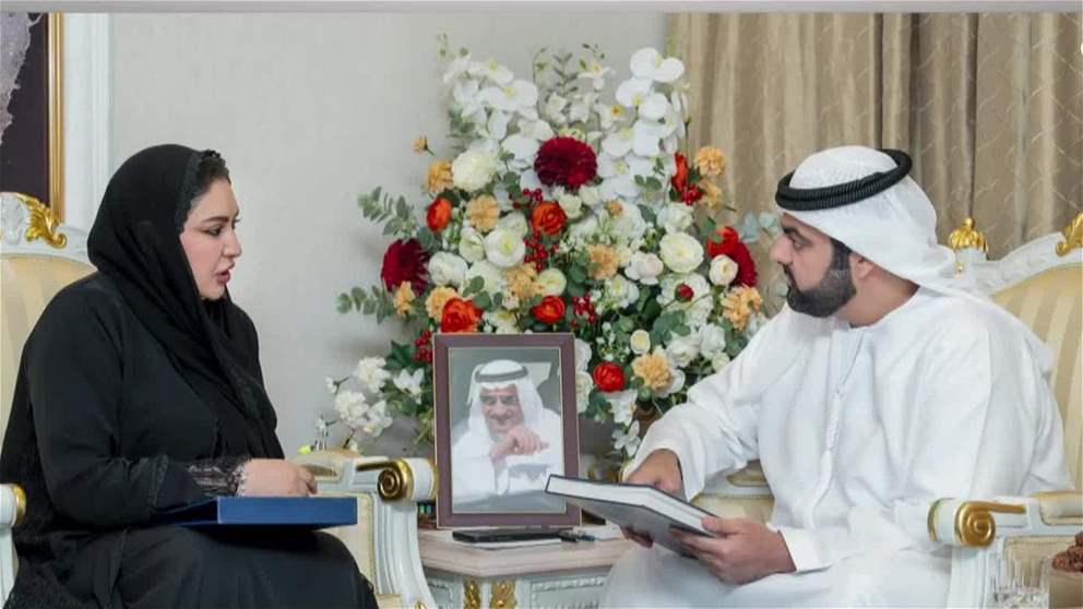 محمد الشرقي يلتقي فاطمة الورد الدرمكي ويتسلم نسخة من أطروحتها لنيل درجة الدكتوراه